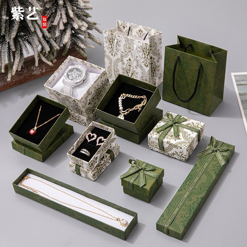 Fashion Accessories and Jewelry Packaging