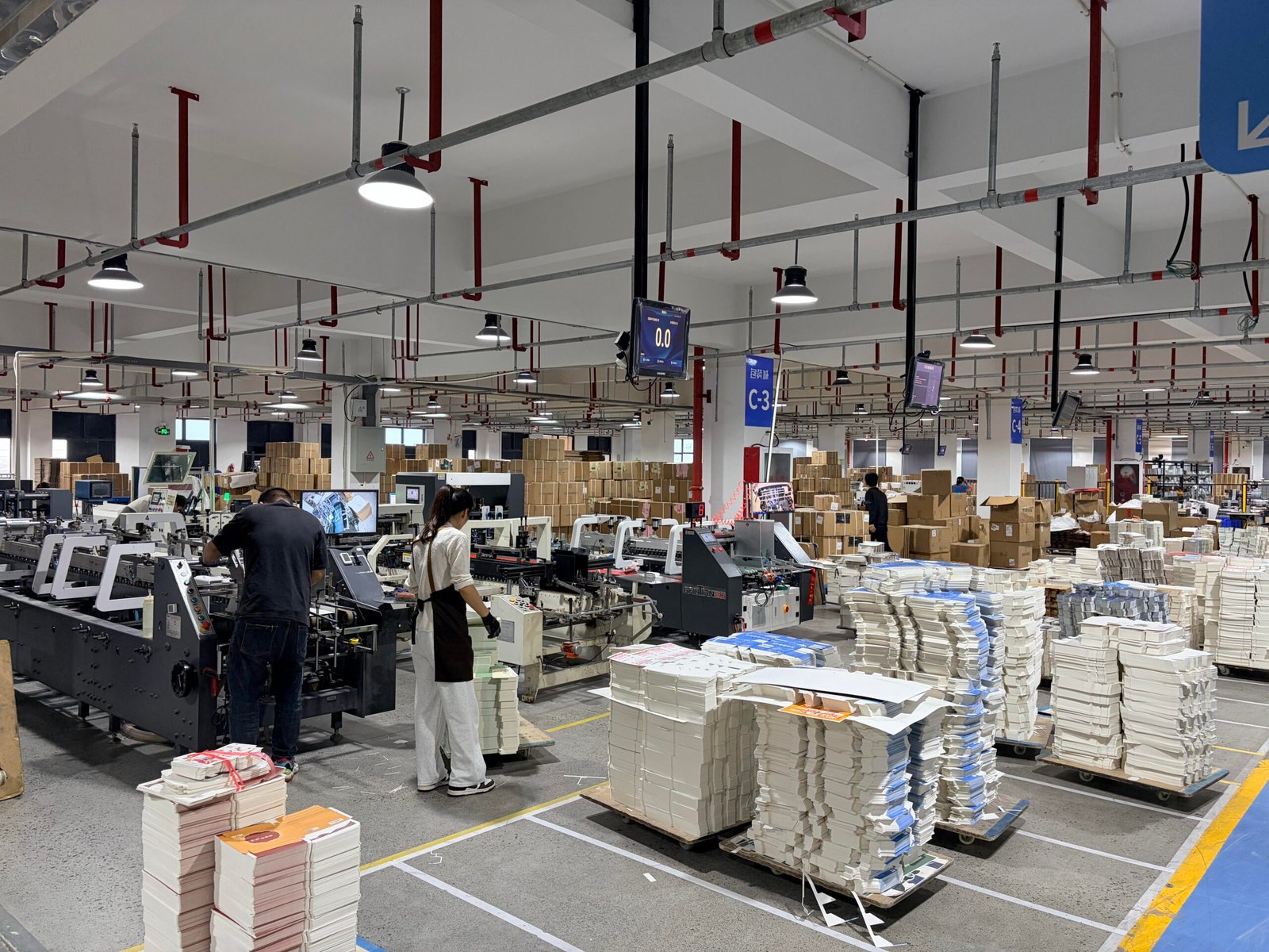 Boxivia packaging retail custom boxes and custom paper bags manufacturing plant