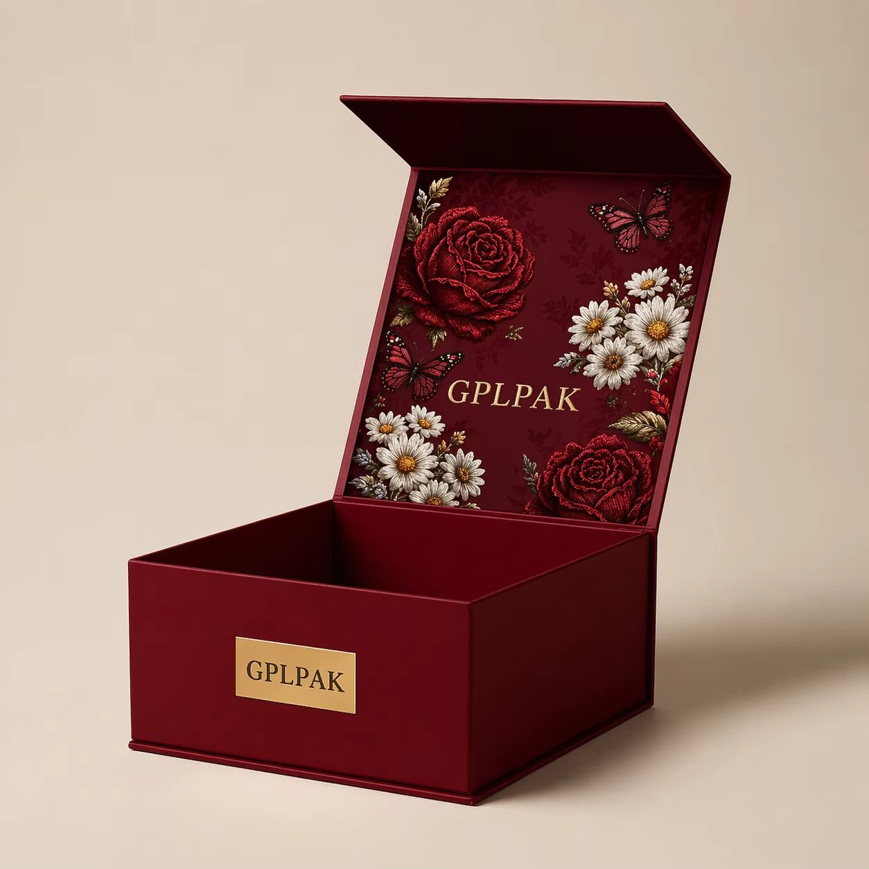 Custom Retail Fashion and Apparel Packaging Showcase